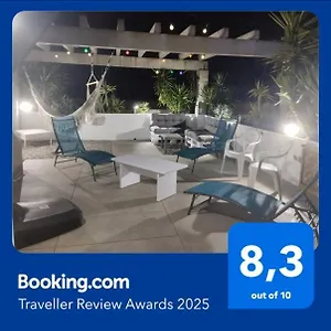 Atico Of 3 Rooms, Total 130m² Just For With A 60 M² Terrace, Swimming Pool, Mountain And Marina View. Appartement Roses
